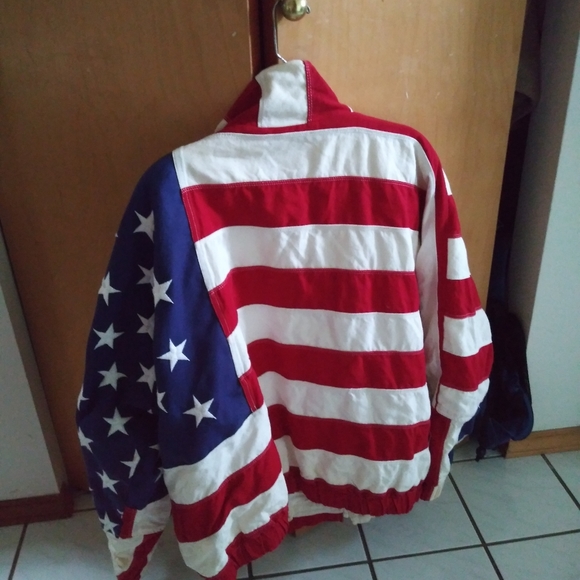 To small - Picture 2 of 2